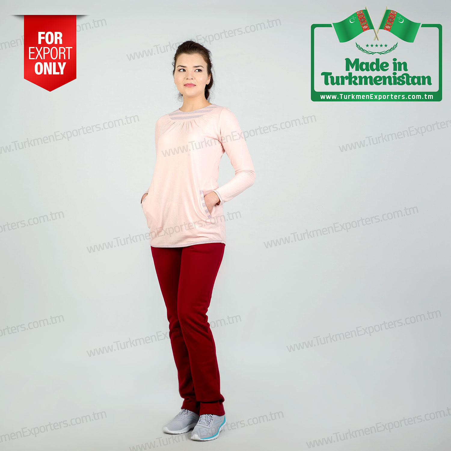Türkmenistanda üretilmiş bayan triko giysileri | Türkmenistan kahramanı Atamurat Niyazov adında tekstil kompleksi